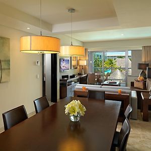 Family Concierge 1 Bedroom Master Suite